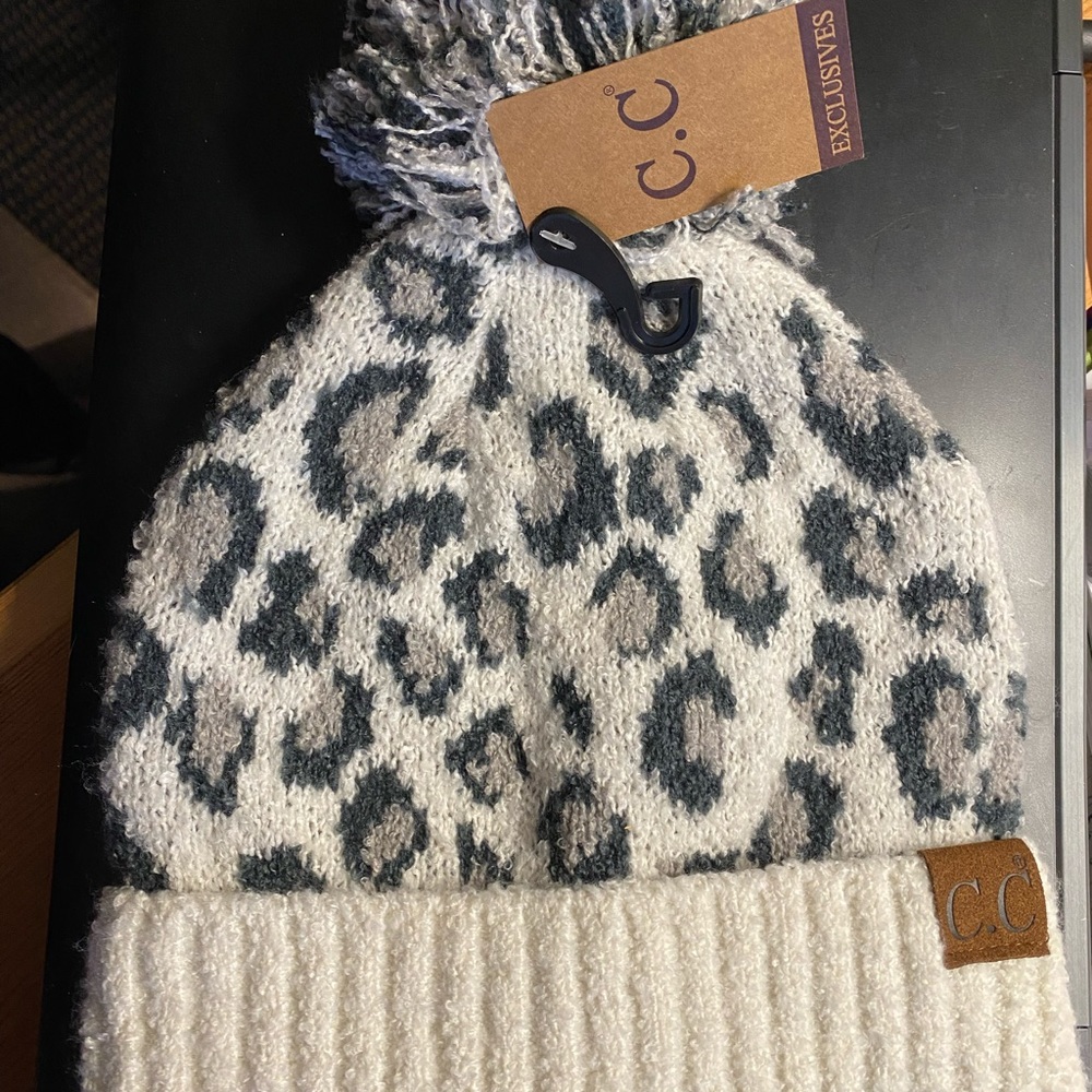 NWT leopard CC beanie thick Pom hat. So cute. Item HAT- 7001
